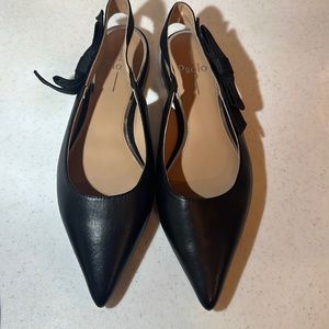 Linea Paolo leather flats with bow detail